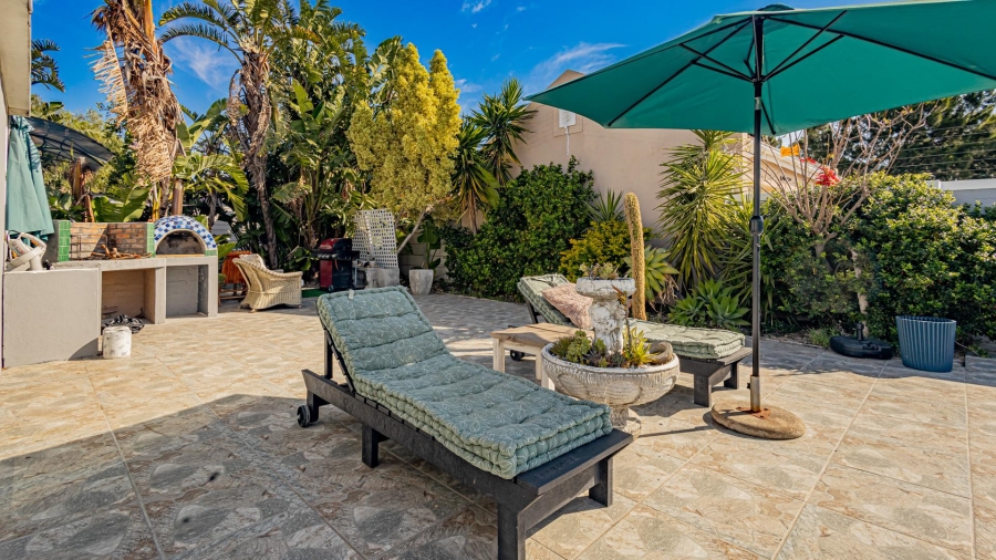 3 Bedroom Property for Sale in Sunningdale Western Cape